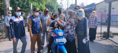 Optimalkan PPKM Mikro, Pemdes Rawa Kidang menggelar Gebrak Masker