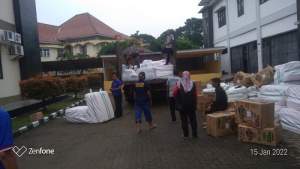 Pemprov Banten Salurkan Bantuan Logistik Awal Untuk Warga Terdampak