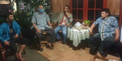 Drajat Sumarsono saat reses di Pondok Cabe Ilir, Pamulang.