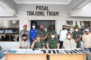 TNI-AL Lanal Tanjung Balai Asahan bekerja sama dengan Kodim 0208, dan Polres Batubara Tangkap 34 PMI Ilegal.