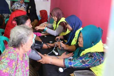 Novotel Tangerang Bersama Laznas YDSF Gelar Bakti Sosial