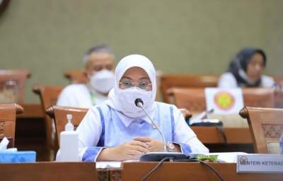 Sesuai Intruksi Presiden, Menaker akan Segera Revisi Aturan JHT