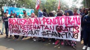 FAM demo Pemkot Tangerang.