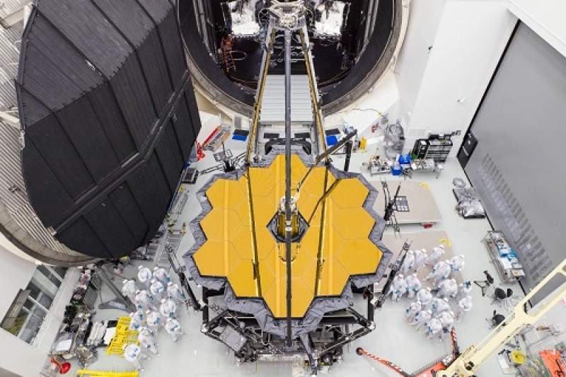 Diluncurkan Tahun Lalu, James Webb Dihantam Meteor