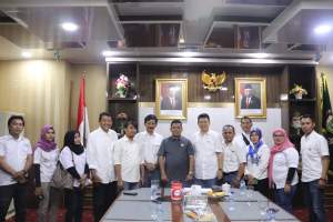 Ketua DPRD Banten Apresiasi Audiensi SMSI yang Buka Wawasan terhadap Dunia Pers