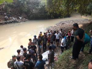 Mayat Seorang Lelaki Di Temukan Mengambang di Aliran Sungai Cibanten Kota Serang