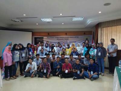 Pedagang Pasar Lebak Ikuti Pelatihan Teknis