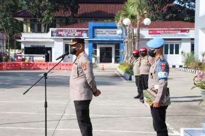 Ingatkan Petugas, Wakapolresta Tangerang Sambangi Mako Polsek Panongan