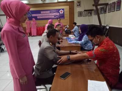 HUT Bhayangkara, Polres Serang Gelar Donor Darah