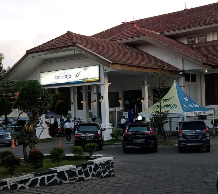 Puluhan Karyawan Terkonfirmasi Positif Covid 19, Ini Yang Dilakukan Bank KCK BJB Banten