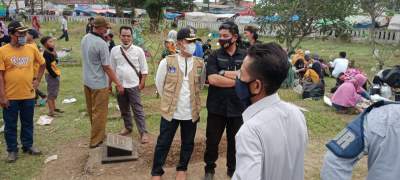 Idul Fitri 1442 Hijriyah Masih Pandemi, Camat Dadang Pantau Peziarah di TPU Kepuh