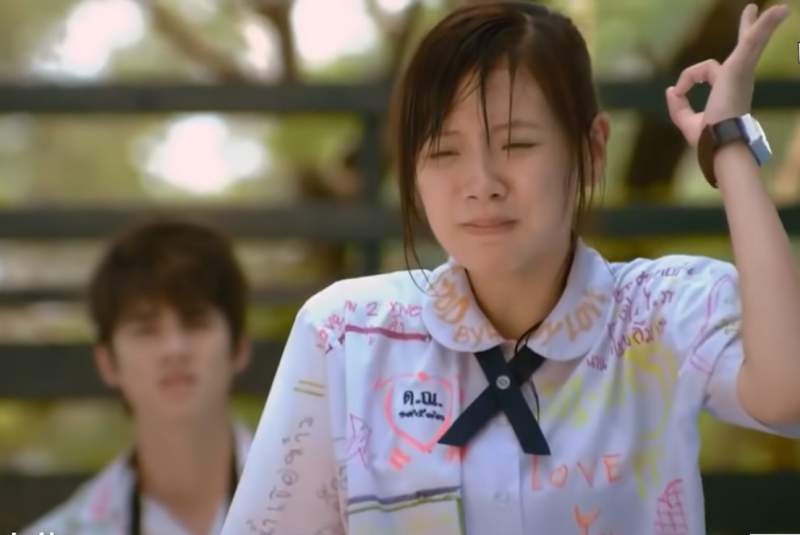 Tangkapan Layar Film Crazy Little Thing Called Love