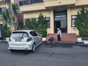 Parkir Sembarangan, Provos Polda Banten Berikan Sanksi Push Up
