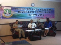 Ranta Soeharta, Kepala BKPMPT Banten saat mengadiri acara Diskusi dengan wartawan