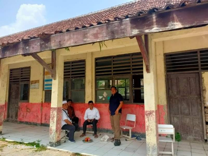 Gedung SDN Patrasana I Kresek Kondisinya Memprihatinkan
