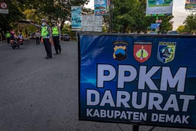 Ilustrasi pemberlakuan PPKM di daerah.