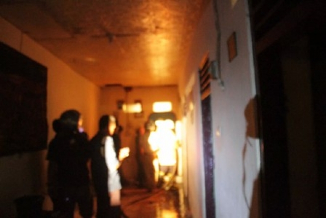 Rumah Penjual Bubur Dilalap Jago Merah