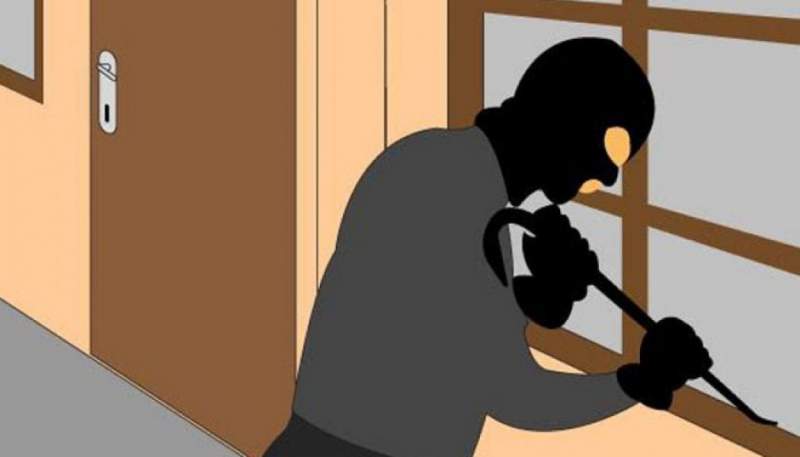 Polisi Buru Pelaku Pembobolan Indomaret Kronjo