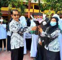 Ini yang Dilakukan SMAN 4 Kota Serang Peringati HUT PGRI ke-76