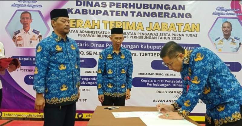 Lima Jabatan di Dishub Disertijabkan di Hotel Lemo