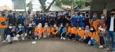 Forbes Bagikan Tiga Ribu Masker