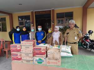 Dinsos Kabupaten Serang Salurkan Bantuan Pasien Isolasi Mandiri