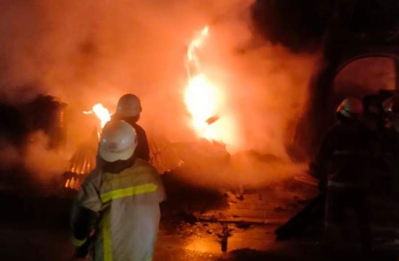 Bengkel Ban di Bitung Terbakar