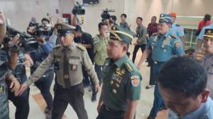 KSAD Agus Subiyanto tiba di Gedung DPR RI, Senin (13/11/2023), guna menjalani fit and proper test sebagai calon Panglima TNI menggantikan Laksamana TNI Yudo Margono.
