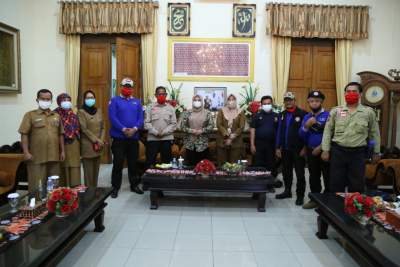 Hadang Tsunami, Ribuan Pohon Mangrove Siap Ditanam