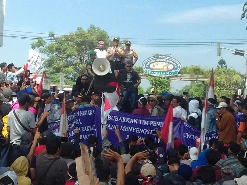 Demo warga Rawa Rengas, Kosambi di Bandara Soetta