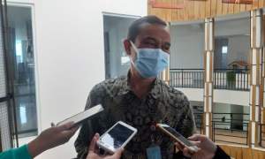 Kepala Dinas Koperasi dan UMKM Tangsel, Warman Syanudin