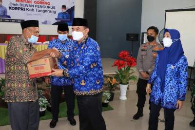 Korpri Distribusikan 22.620 liter Minyak Goreng Murah Kepada Warga