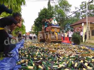 Polda Banten Musnahkan Ribuan Botol Miras