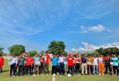 Sambut HUT TNI AL ke-77 Danlanal TBA resmi buka Turnamen Sepak Bola usia 16 &ldquo;Danlanal Cup&rdquo;