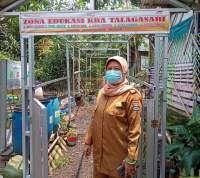 Daur Ulang Sampah di Desa Talagasari Bernilai Ekonomis