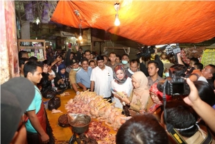 Wujudkan Masyarakat Sehat dan Cerdas, Plt Banten Adakan Edukasi Ke Pedagang Pasar