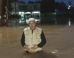 Diguyur Hujan Deras, Pondok Aren Tangsel Dikepung Banjir