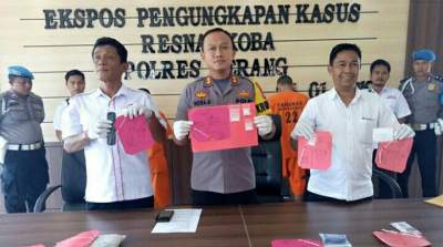 3 Orang Pelaku Narkoba, di bekuk Satresnarkoba Polres Serang