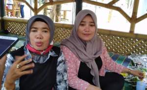 Emak-Emak Di Anyer-Cinangka Siap Menangkan Tatu-Pandji Pada Pilbup 2020