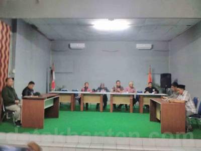 Suasana Rapat Pleno KPU Lebak