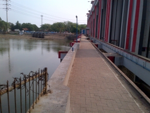 Air PDAM Bau dan Kotor : Warga Kota Tangerang Mulai Merasakan Gatal-gatal