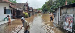 Pemkot Cilegon Tak Serius Tangani Banjir