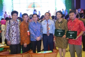 Pemkot Tangsel Sabet Penghargaan Adiwiyata