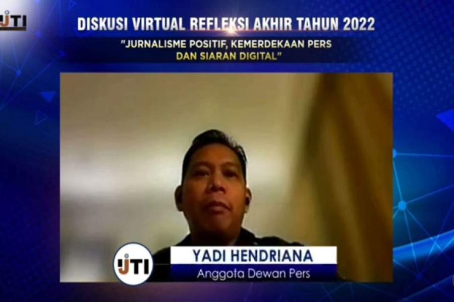 Anggota Dewan Pers Yadi Hendriana dalam sesi diskusi virtual 'Refleksi Akhir Tahun 2022  Ikatan Jurnalis Televisi Indonesia (IJTI) secara daring.