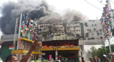 Toko Perabotan Dilalap Si Jago Merah