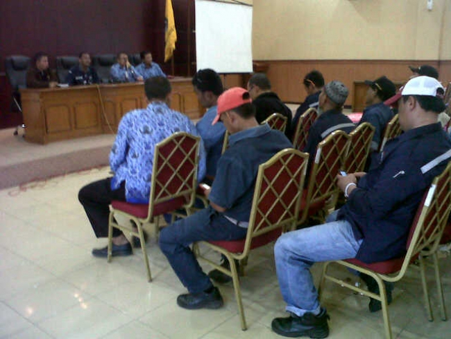 PT KS Tak Hadir, Mediasi Buntu