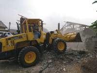 Satpol PP Tertibkan PKL Pasar Sentiong Eks Kios CRS