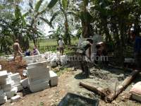 Pembangunan rumah warga miskin Umdana.