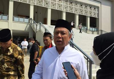 Walikota Tangerang Selatan, Benyamin Davnie