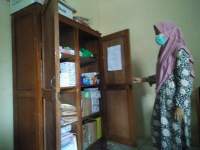 Selain Krisis Listrik, Warga Pulau Tunda Minim Sarana Kesehatan